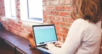 Comment trouver rapidement un emploi dans son domaine de compétence