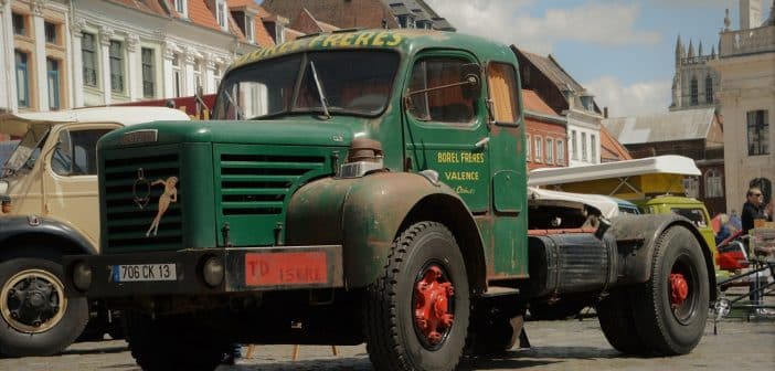 Permis poids lourds : qui est concerné ?